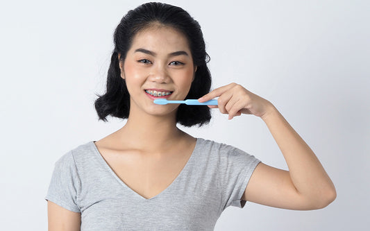 How to use orthodontic toothbrush?